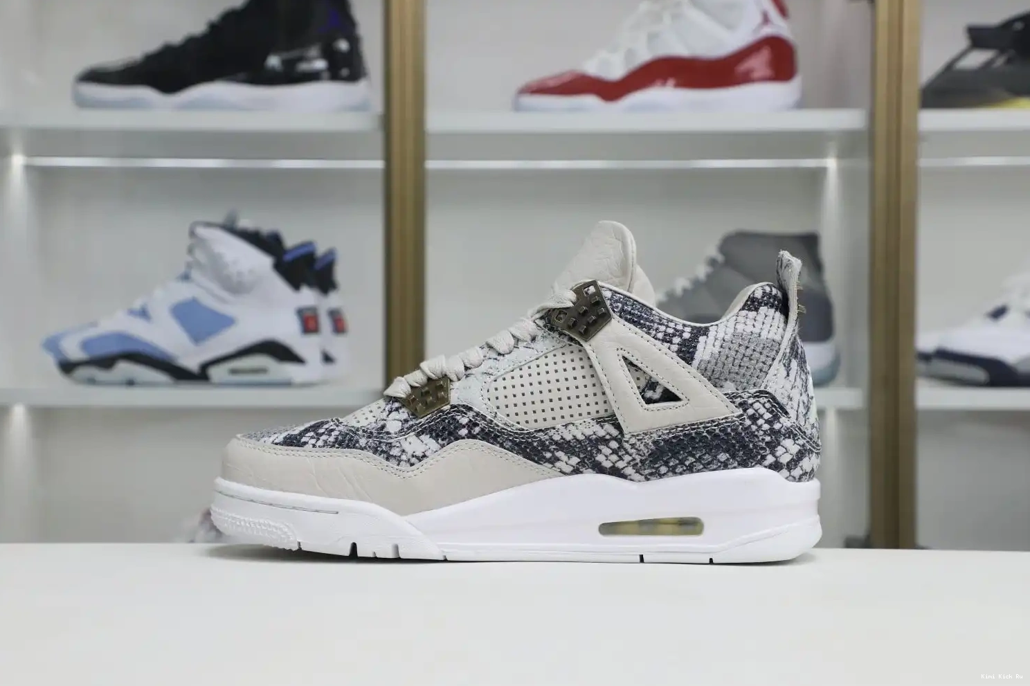4 Kimikick retro snakeskin Air Jordan Jordan 0815